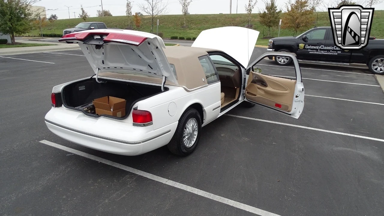 1997 Mercury Cougar 4th+ Gen - Image 16 of 21