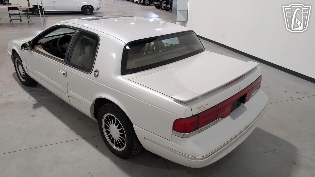 1997 Mercury Cougar 4th+ Gen - Image 9 of 12