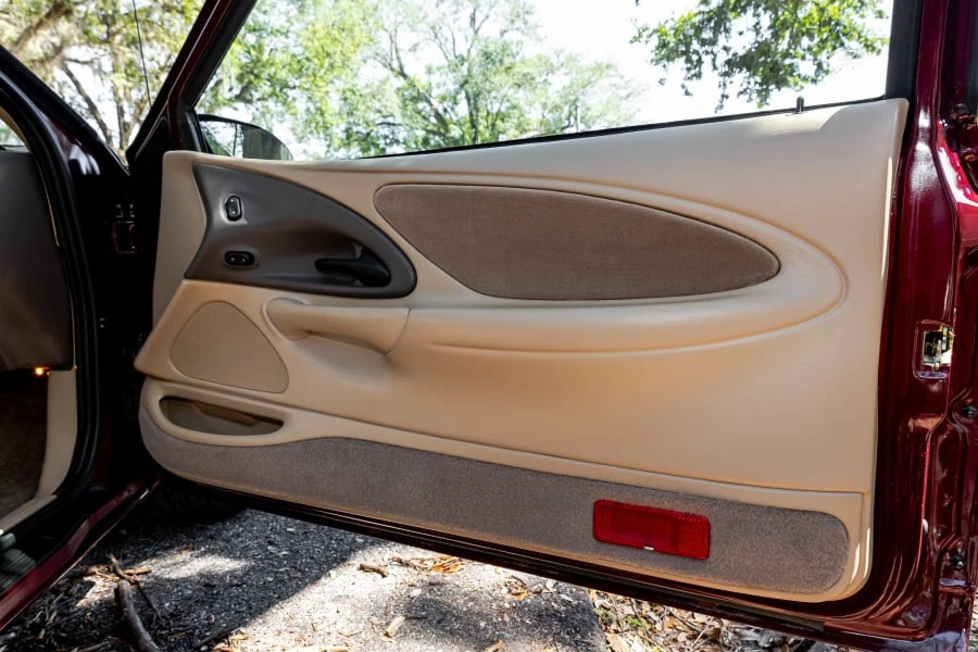 1997 Mercury Cougar 4th+ Gen - Image 16 of 27