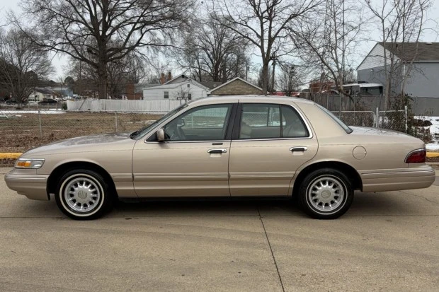 1997 Mercury Grand Marquis - Image 3 of 8