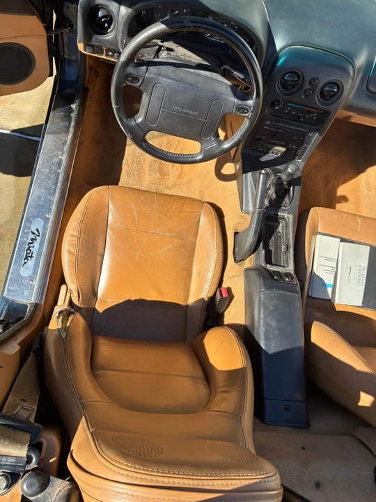1997 Mazda NA MX-5 Miata - Image 7 of 10