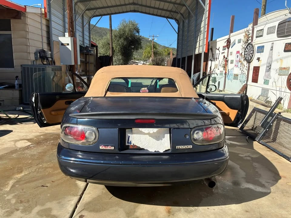 1997 Mazda NA MX-5 Miata - Image 3 of 10