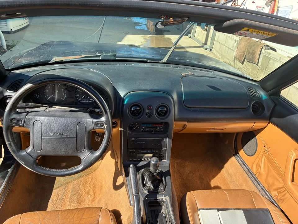 1997 Mazda NA MX-5 Miata - Image 9 of 10