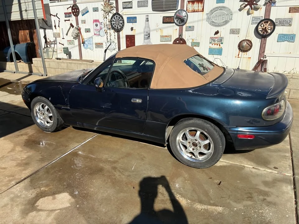 1997 Mazda NA MX-5 Miata - Image 4 of 10