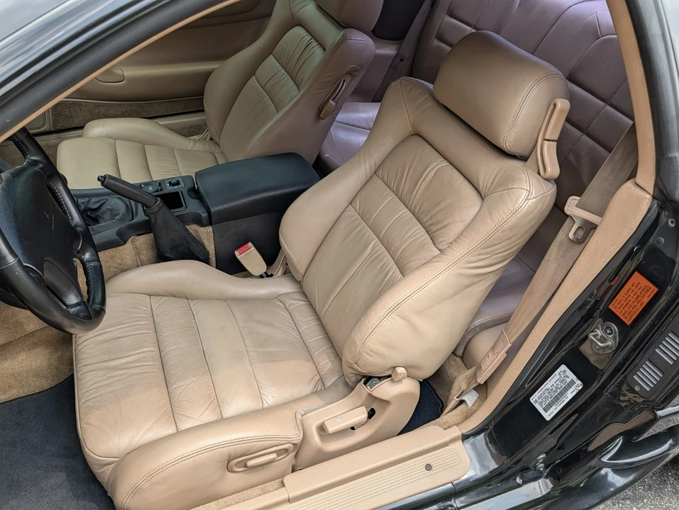 1997 Mitsubishi Galant - Image 23 of 31