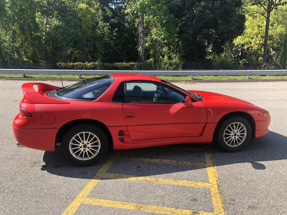 1997 Mitsubishi 3000GT Series 3 - Image 2 of 31