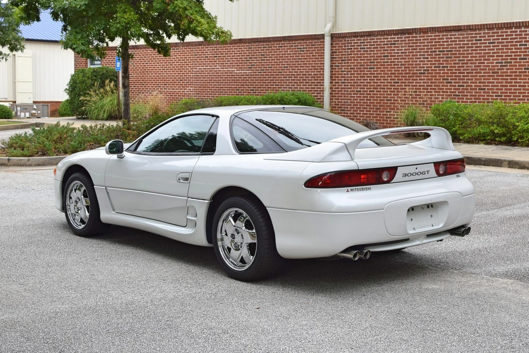 1997 Mitsubishi 3000GT Series 3 - Image 16 of 31