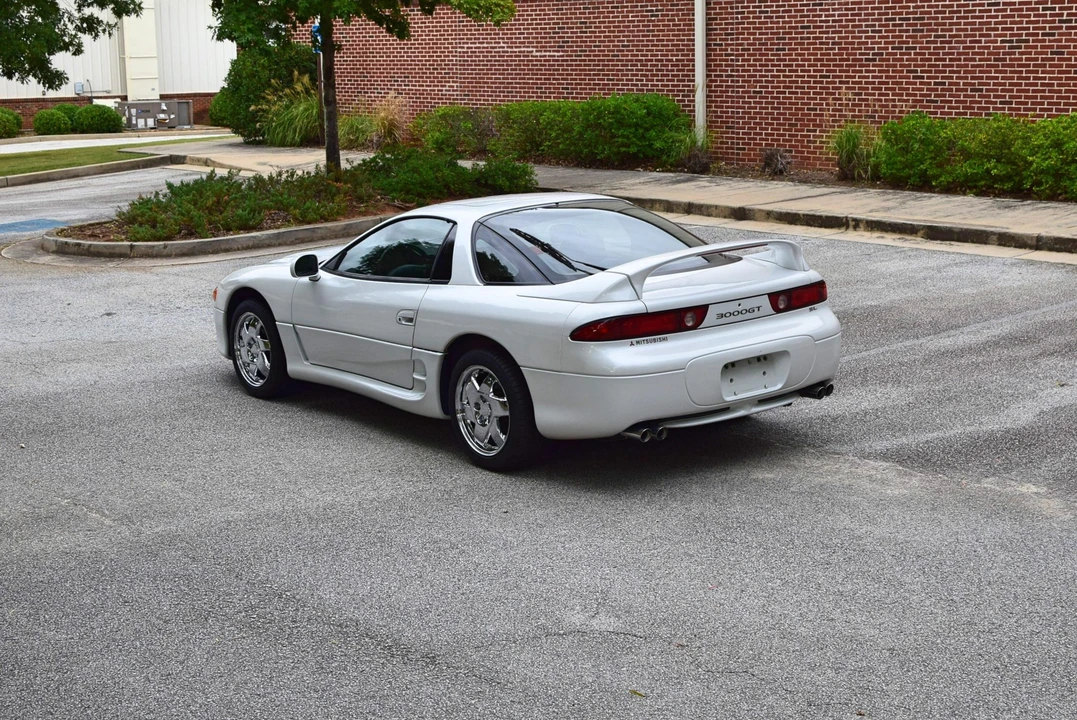 1997 Mitsubishi 3000GT Series 3 - Image 24 of 31