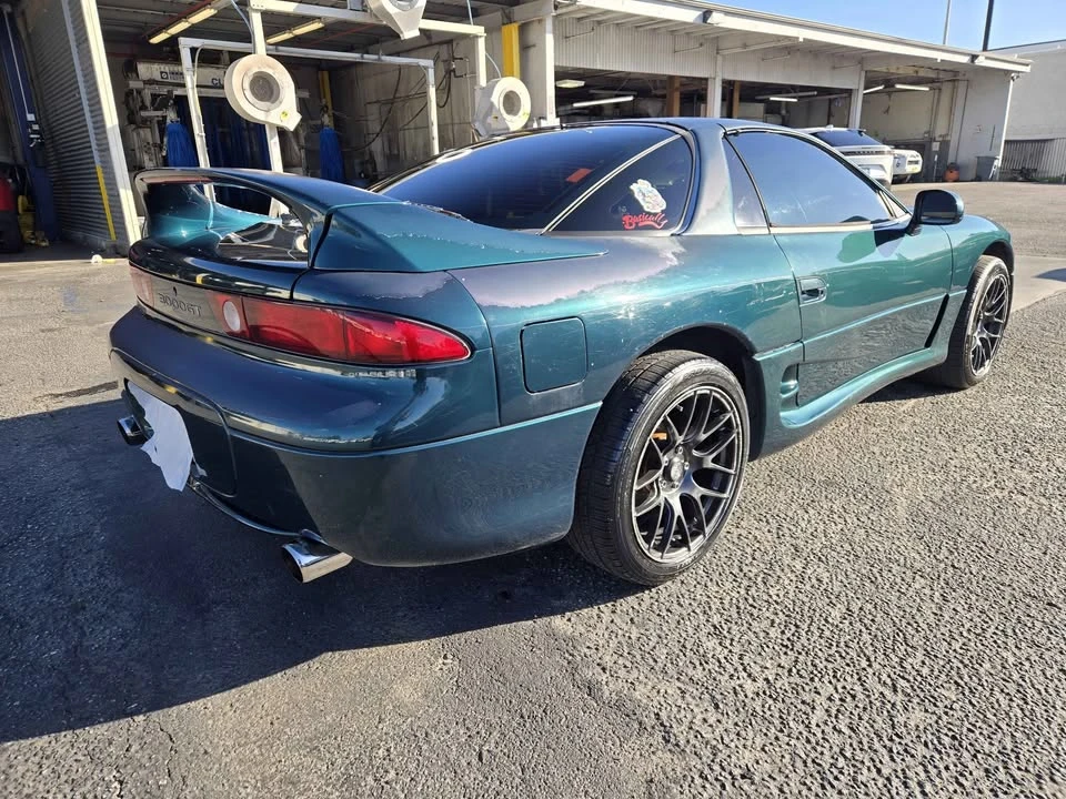 1997 Mitsubishi 3000GT Series 2 - Image 5 of 11