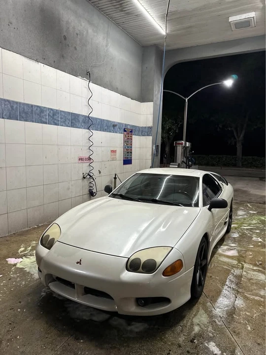 1997 Mitsubishi 3000GT Series 2 - Image 4 of 4
