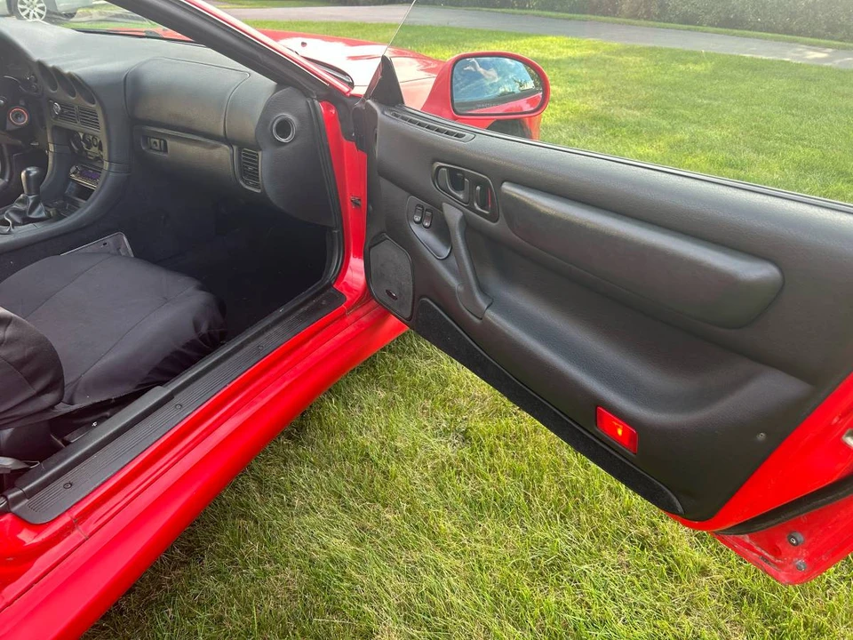 1997 Mitsubishi 3000GT Series 2 - Image 8 of 8