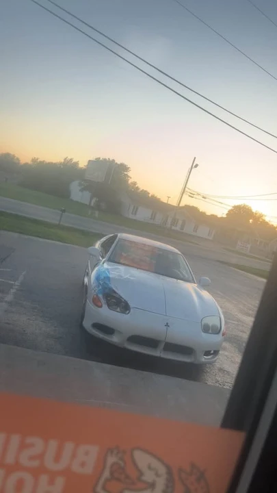 1997 Mitsubishi 3000GT Series 2 - Image 3 of 4