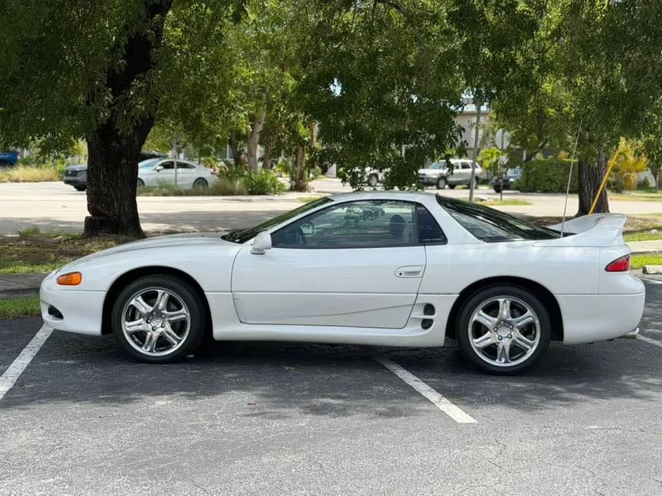 1997 Mitsubishi 3000GT Series 2 - Image 5 of 10