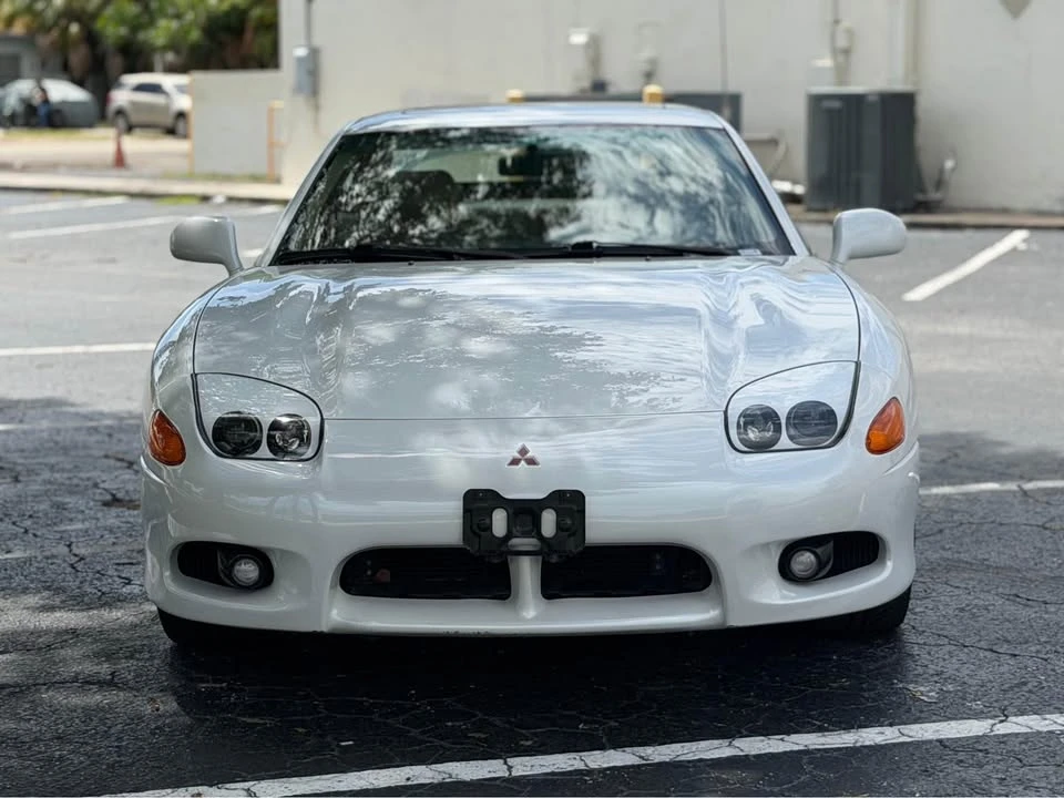1997 Mitsubishi 3000GT Series 2 - Image 2 of 10