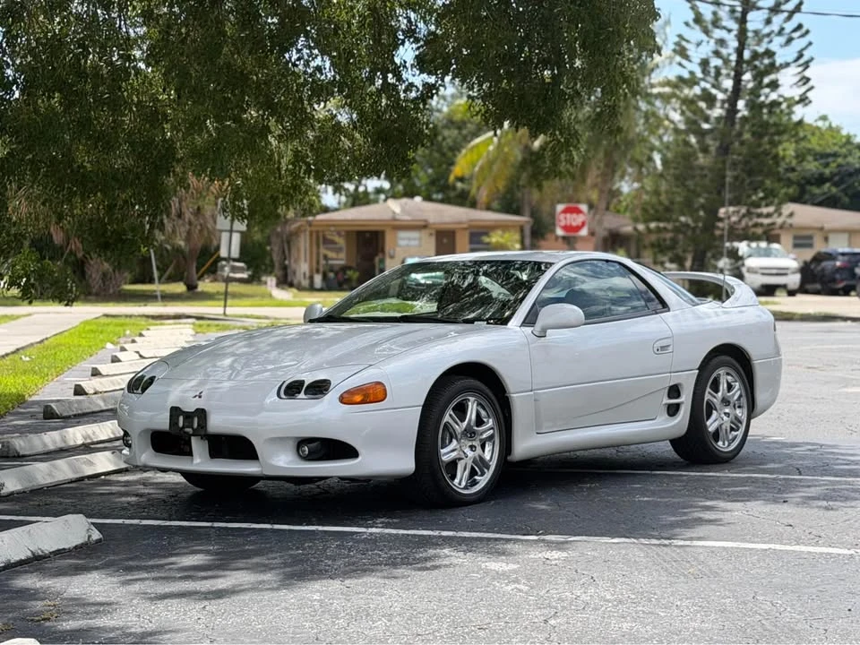 1997 Mitsubishi 3000GT Series 2 - Image 3 of 10