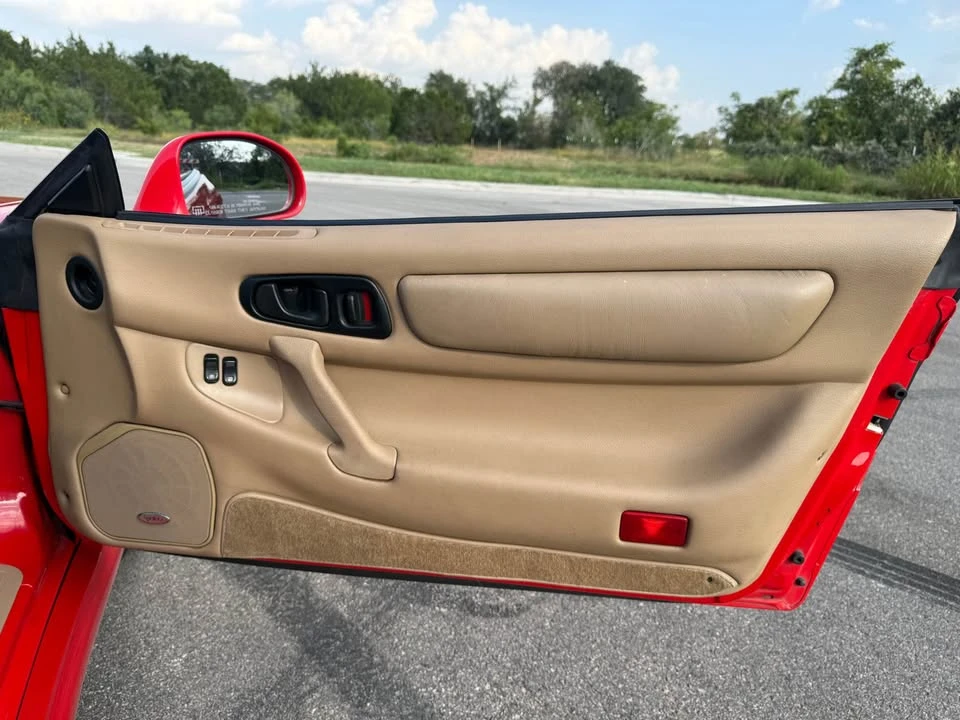 1997 Mitsubishi 3000GT Series 2 - Image 5 of 19