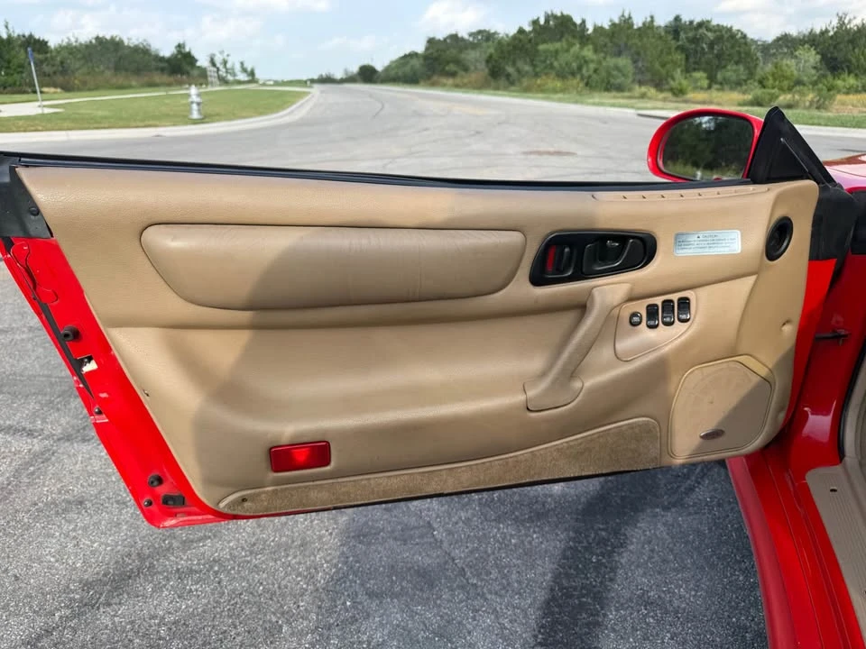 1997 Mitsubishi 3000GT Series 2 - Image 4 of 19