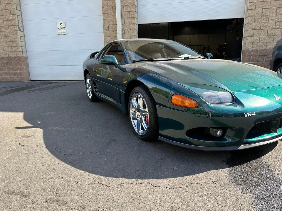 1997 Mitsubishi 3000GT Series 3 - Image 17 of 31