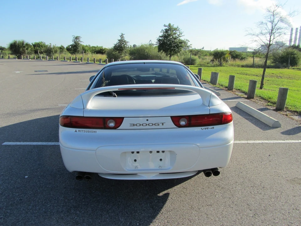 1997 Mitsubishi 3000GT Series 3 - Image 24 of 31