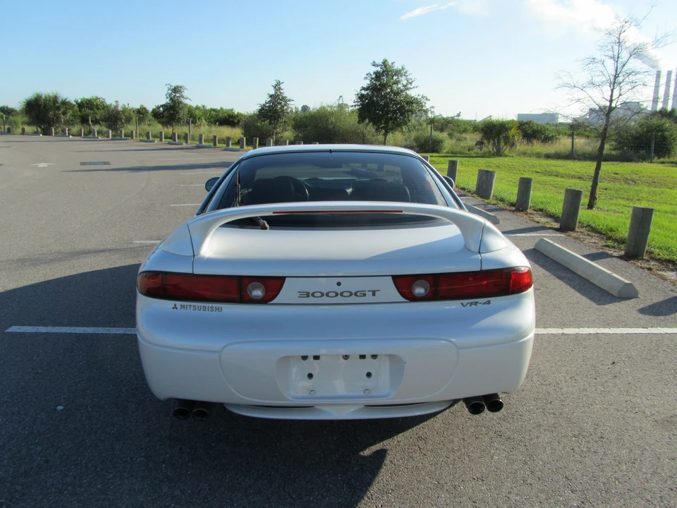 1997 Mitsubishi 3000GT Series 3 - Image 25 of 31