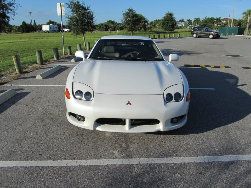 1997 Mitsubishi 3000GT Series 3 - Image 16 of 31