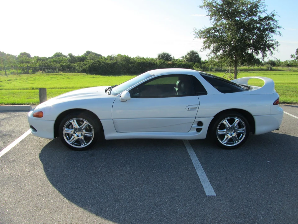 1997 Mitsubishi 3000GT Series 3 - Image 21 of 31
