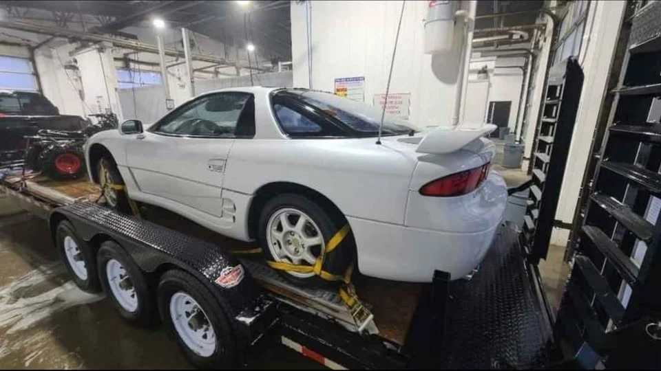 1997 Mitsubishi 3000GT Series 3 - Image 2 of 8
