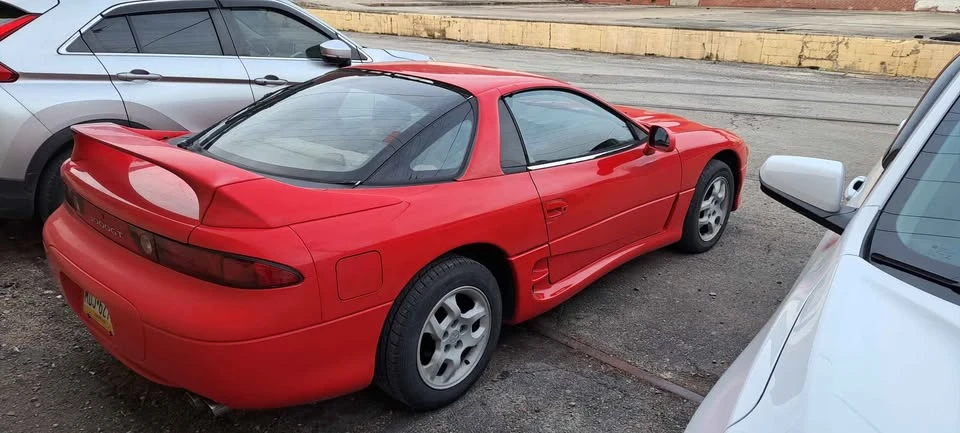 1997 Mitsubishi 3000GT - Image 2 of 5