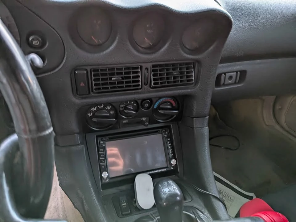 1997 Mitsubishi 3000GT - Image 15 of 17