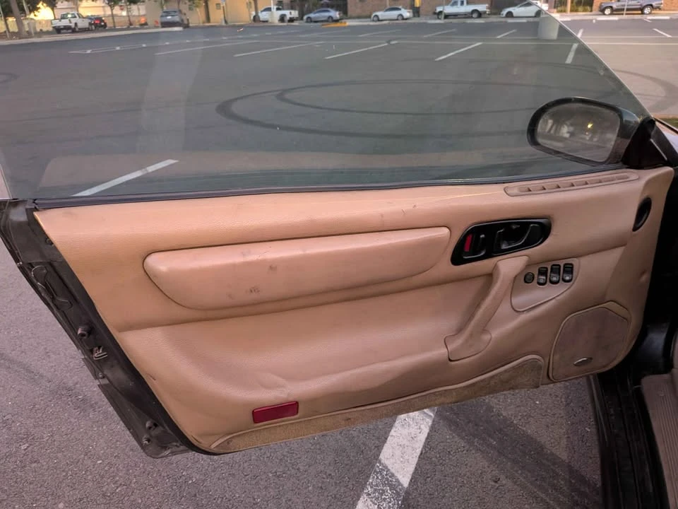 1997 Mitsubishi 3000GT - Image 6 of 17