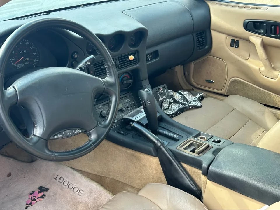 1997 Mitsubishi 3000GT Series 2 - Image 9 of 11