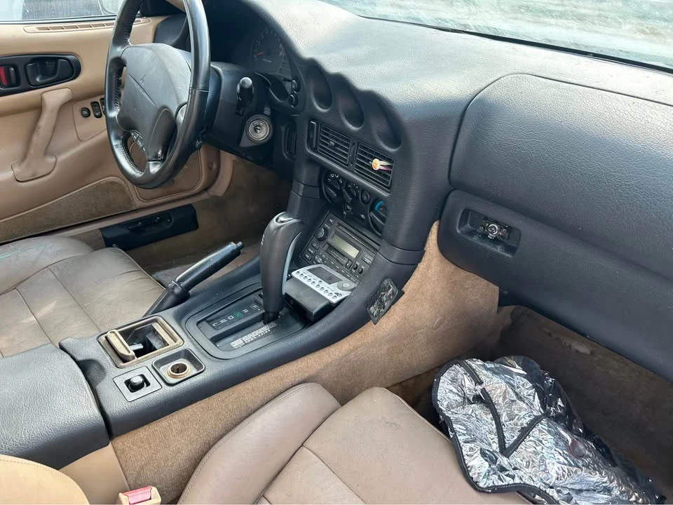 1997 Mitsubishi 3000GT Series 2 - Image 4 of 11