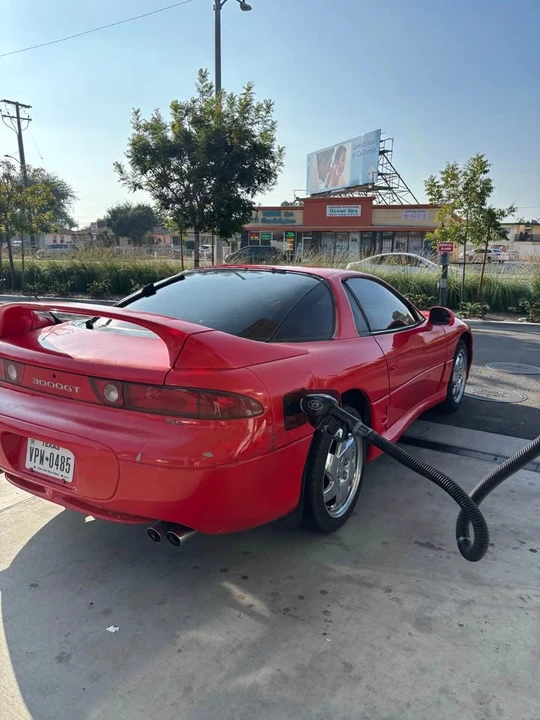 1997 Mitsubishi 3000GT Series 3 - Image 5 of 7