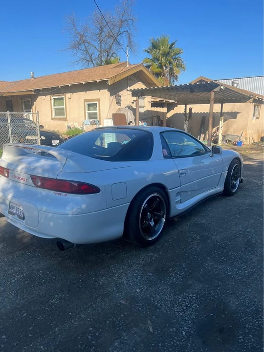 1997 Mitsubishi 3000GT Series 3 - Image 4 of 15
