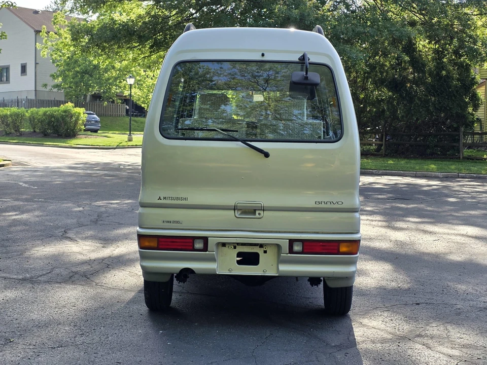 1997 Mitsubishi Chariot 2nd Gen - Image 7 of 31