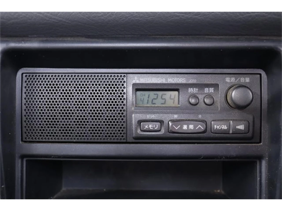 1997 Mitsubishi Delica 4th Gen - Image 12 of 31