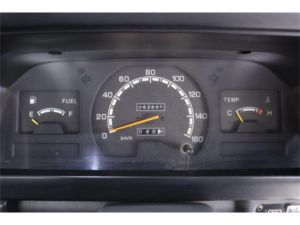 1997 Mitsubishi Delica 4th Gen - Image 10 of 31