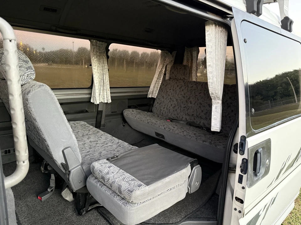 1997 Mitsubishi Delica 4th Gen - Image 14 of 21