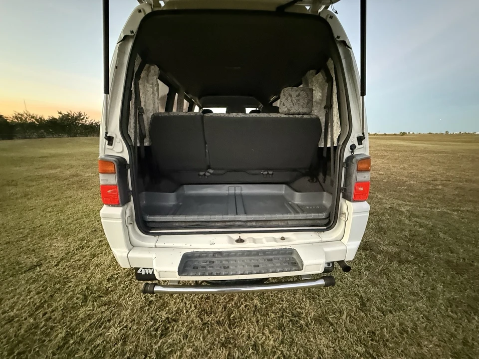 1997 Mitsubishi Delica 4th Gen - Image 21 of 21