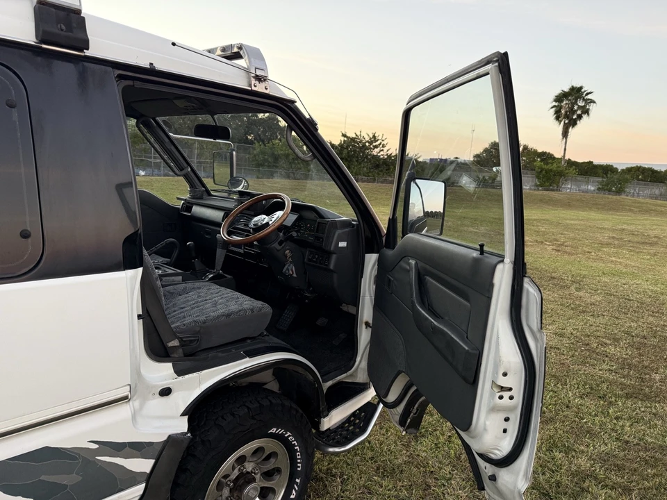 1997 Mitsubishi Delica 4th Gen - Image 8 of 21