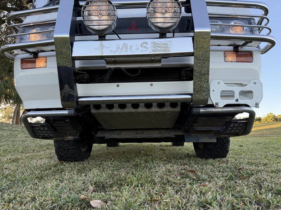 1997 Mitsubishi Delica 3rd Gen - Image 21 of 31