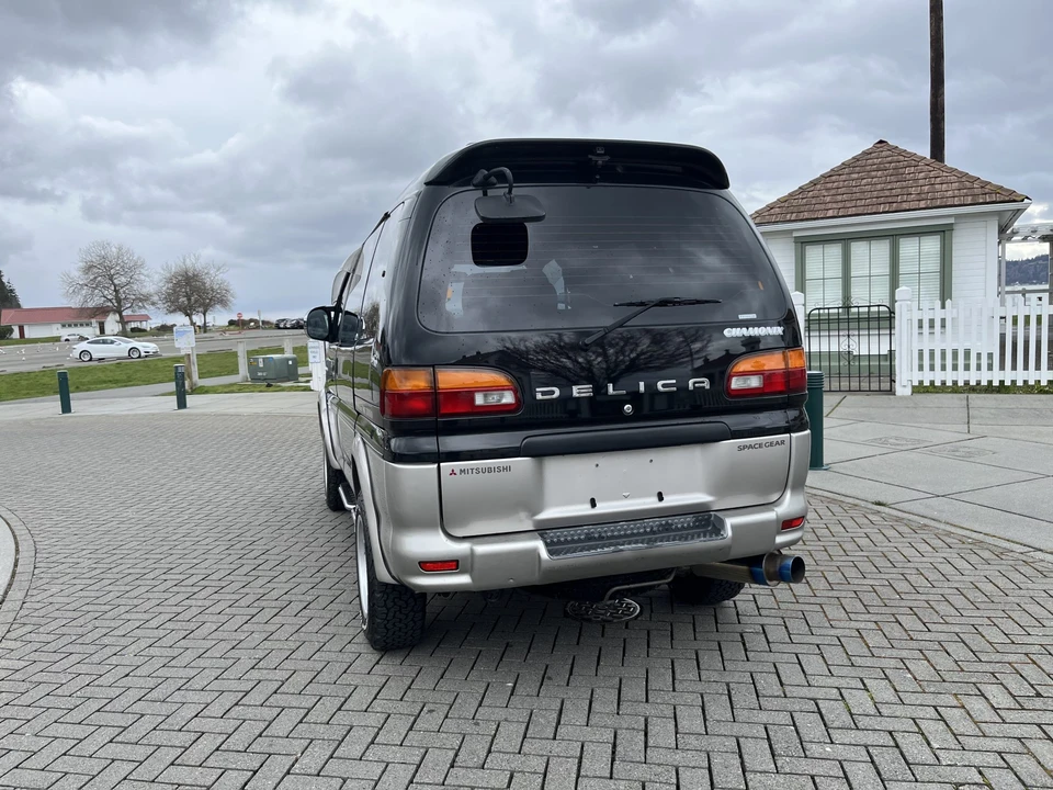 1997 Mitsubishi Delica 4th Gen - Image 7 of 31