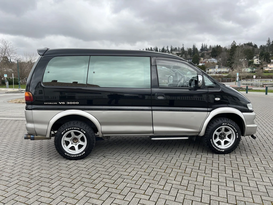 1997 Mitsubishi Delica 4th Gen - Image 11 of 31