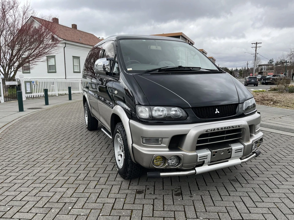1997 Mitsubishi Delica 4th Gen - Image 13 of 31