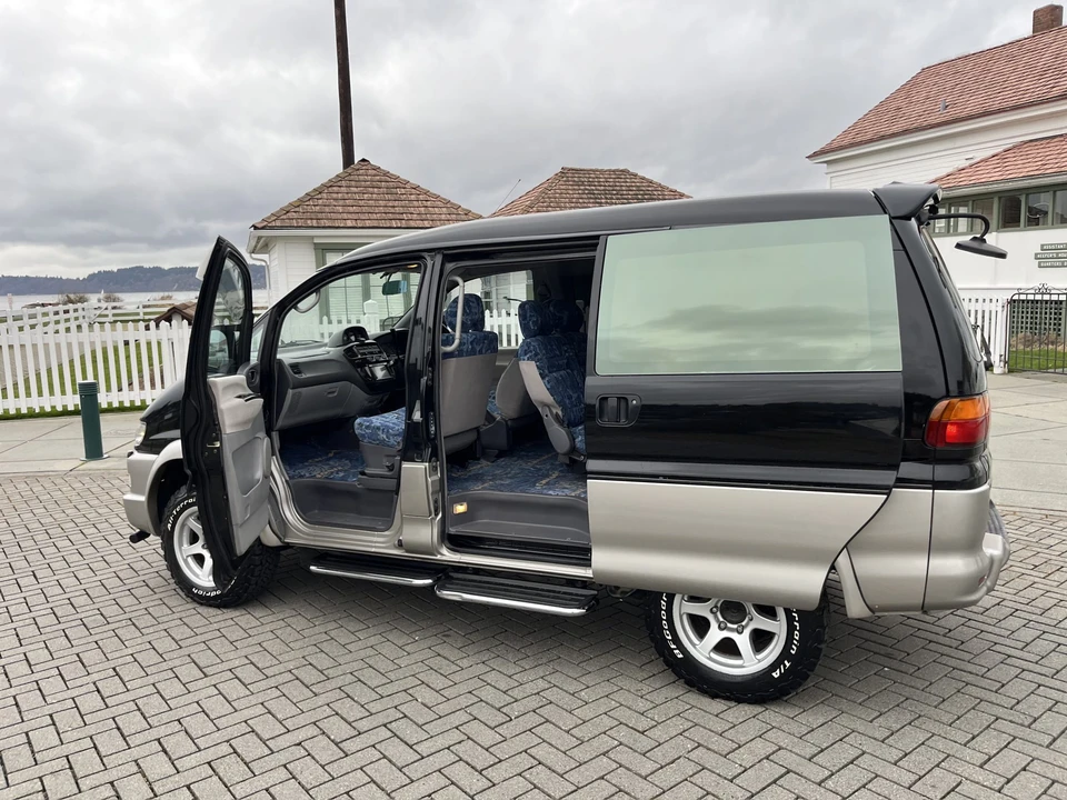 1997 Mitsubishi Delica 4th Gen - Image 20 of 31