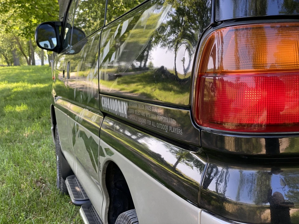 1997 Mitsubishi Delica 3rd Gen - Image 28 of 31
