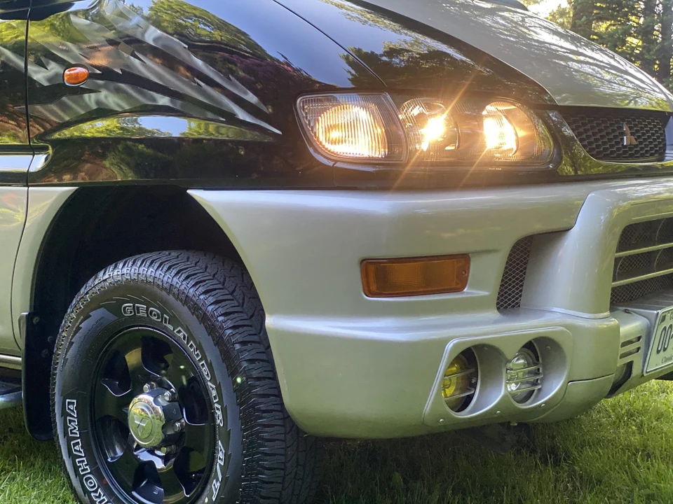 1997 Mitsubishi Delica 3rd Gen - Image 23 of 31