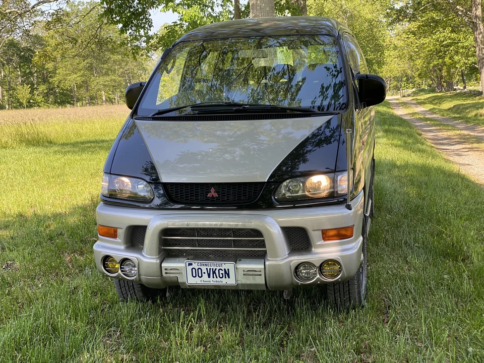 1997 Mitsubishi Delica 4th Gen - Image 6 of 31