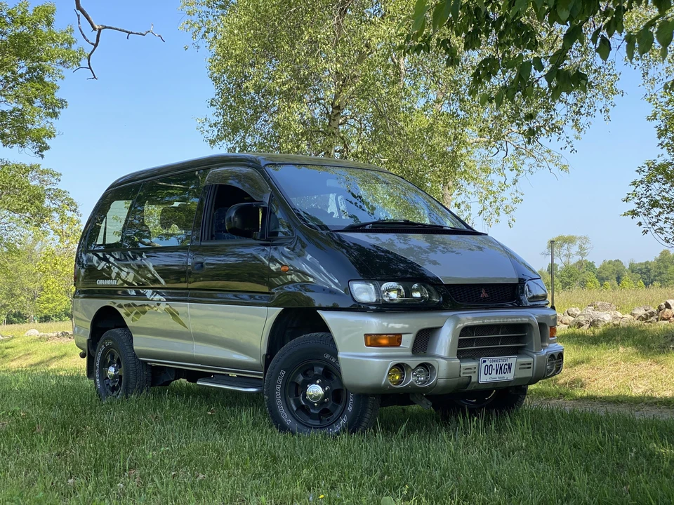 1997 Mitsubishi Delica 4th Gen - Image 26 of 31