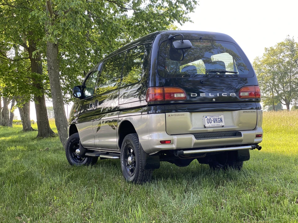 1997 Mitsubishi Delica 4th Gen - Image 15 of 31